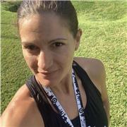 Soy profesora de PIlates, yoga, hipopresivos y todo tipo de entrenamiento personal destinado a mantenimiento, adelgazamiento o tonificación